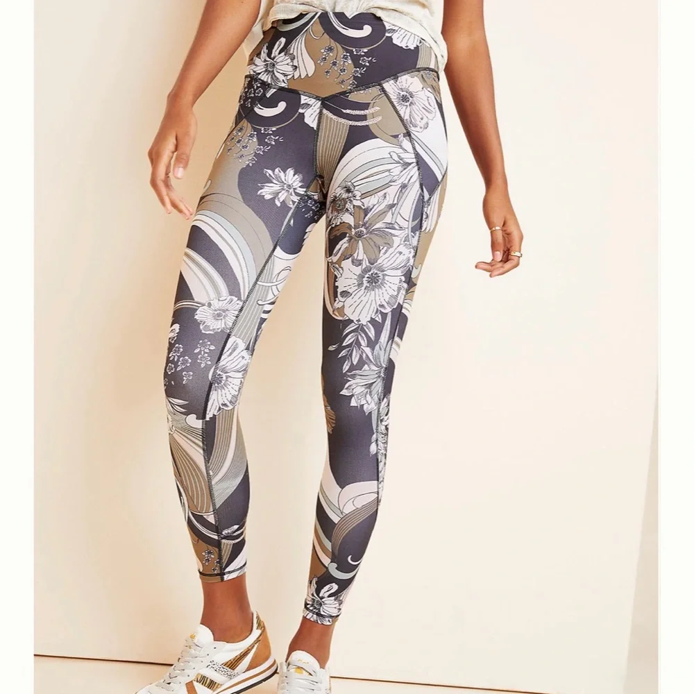 ⭐️Free People Movement Wave Crush Leggings Black Women’s Size Medium - Picture 4 of 8